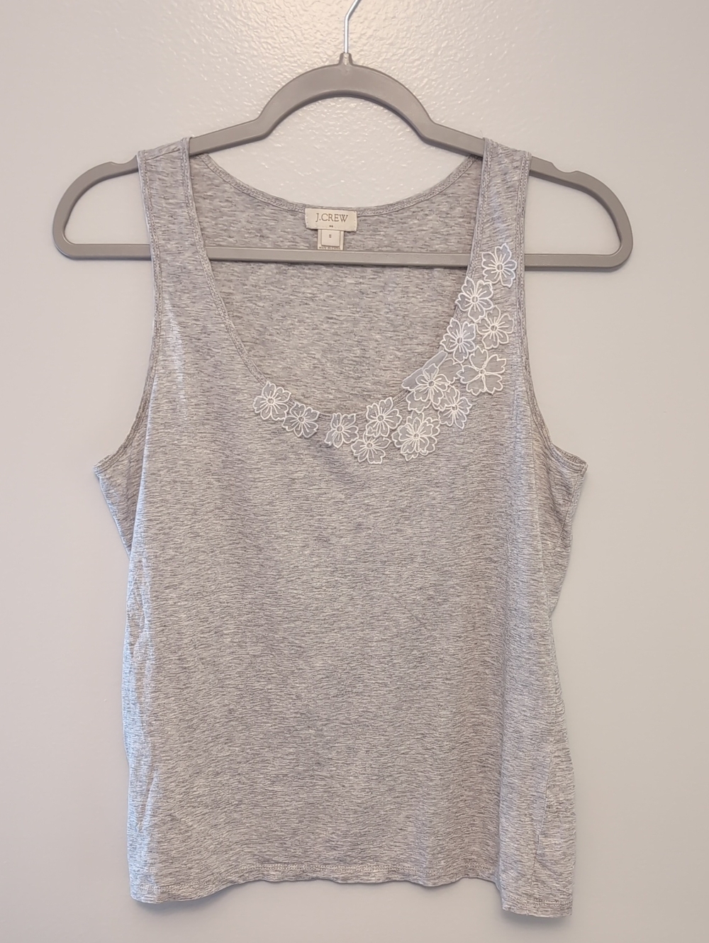 J. Crew Factory Heather Gray Floral-Appliqué Scoop Tank